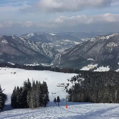 Penzión pre hostí Admit